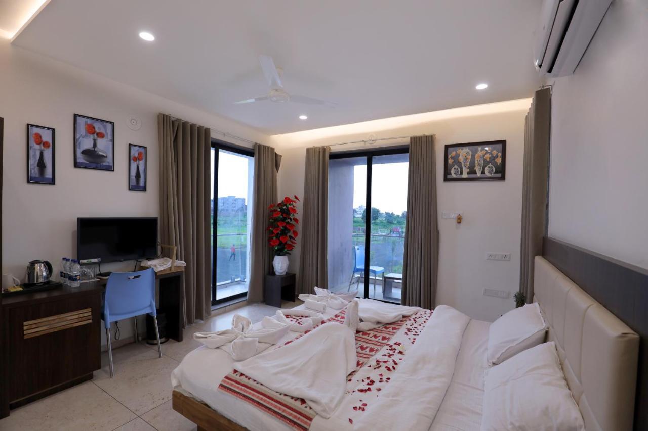 Leena Resort Garudeshwar Εξωτερικό φωτογραφία